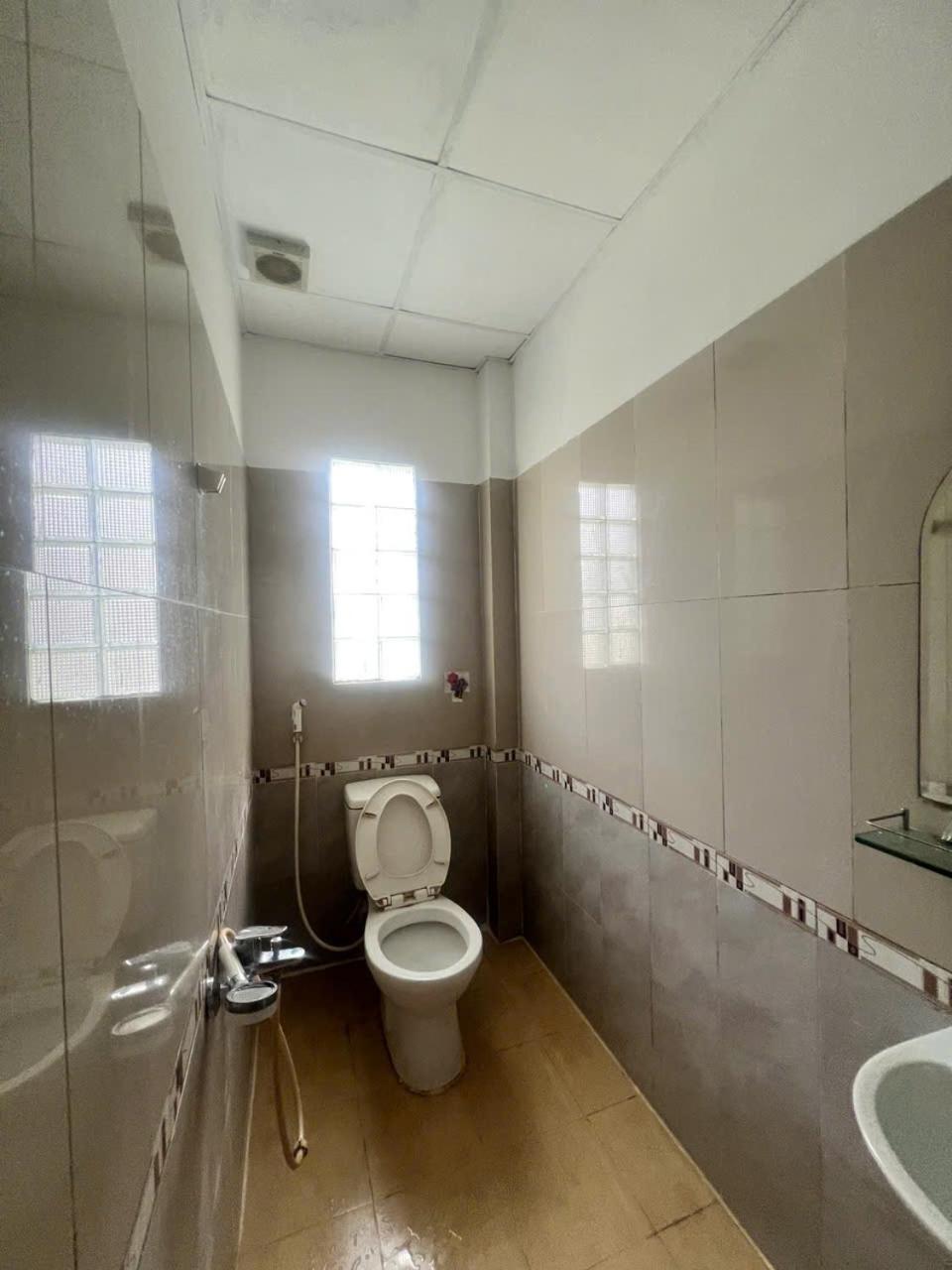 Khach San Doan Gia Aparthotel โฮจิมินห์ซิตี้ ภายนอก รูปภาพ
