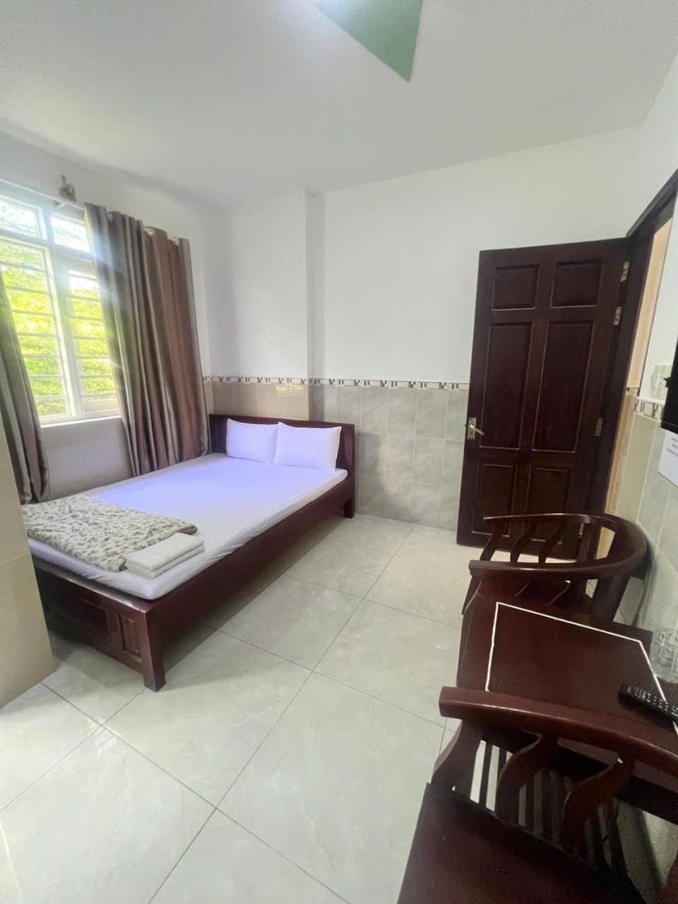Khach San Doan Gia Aparthotel โฮจิมินห์ซิตี้ ภายนอก รูปภาพ