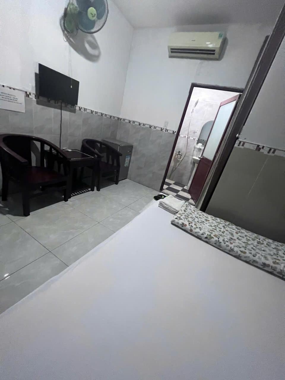 Khach San Doan Gia Aparthotel โฮจิมินห์ซิตี้ ภายนอก รูปภาพ
