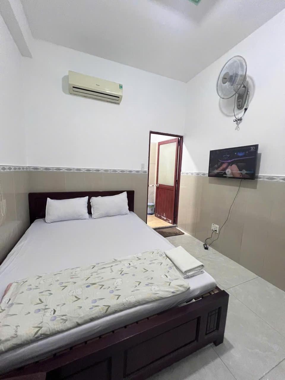 Khach San Doan Gia Aparthotel โฮจิมินห์ซิตี้ ภายนอก รูปภาพ
